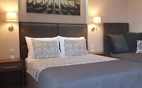 Apartmani Kameno Sidro